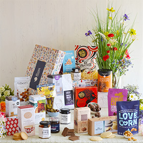 The Indulgence Traditional Hamper by The British Hamper Company